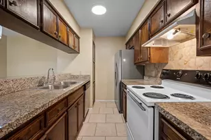10616 Mellow Meadows Dr, Austin, TX 78750 - Photo 12