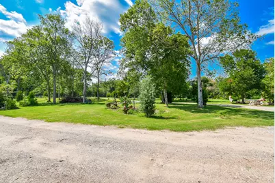 39551 Donigan Road, Brookshire, TX 77423 - Photo 32