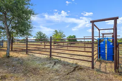 1099 Private Road 1061, Paige, TX 78659 - Photo 24