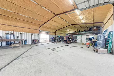 1889 County Road 487, Taylor, TX 76574 - Photo 24