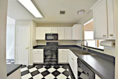 8416 Alvin High Lane, Austin, TX 78729 - Photo 10
