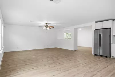215 Myrtle Street, Kyle, TX 78640 - Photo 14