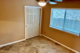 3590 Rock Shelf Ln, Round Rock, TX 78681 - Photo 4