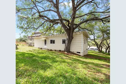 1131 Edgewater Drive, Spicewood, TX 78669 - Photo 2