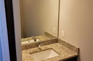 1125 Walton Ln, Austin, TX 78721 - Photo 16