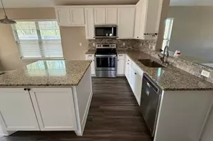 655 Oak Ln, Cottonwood Shores, TX 78657 - Photo 4