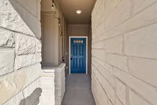700 Autumn Stem Pl, Manchaca, TX 78748 - Photo 4