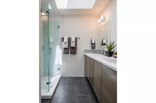 1902 New York Ave, Austin, TX 78702 - Photo 22