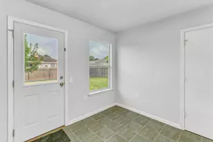 1209 Anise Dr, Austin, TX 78741 - Photo 16