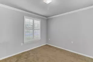 1209 Anise Dr, Austin, TX 78741 - Photo 10