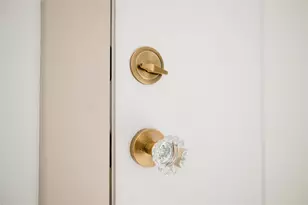 1907 E 21st St, Austin, TX 78722 - Photo 6