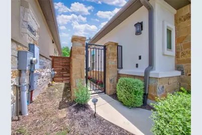 313 Skyflower Drive #G, Georgetown, TX 78628 - Photo 2