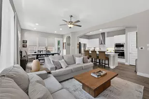 313 Skyflower Dr, Georgetown, TX 78628 - Photo 8