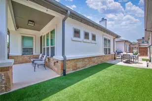 313 Skyflower Dr, Georgetown, TX 78628 - Photo 30
