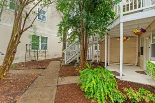 1110 W 22nd St, Austin, TX 78705 - Photo 16