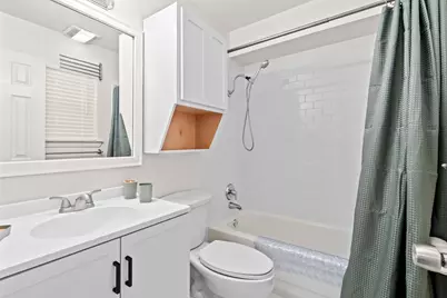 1110 W 22nd Street #2, Austin, TX 78705 - Photo 14