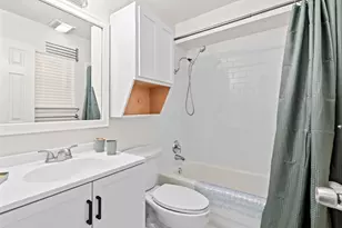 1110 W 22nd St, Austin, TX 78705 - Photo 14