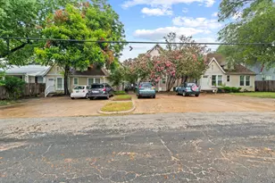 1110 W 22nd St, Austin, TX 78705 - Photo 18