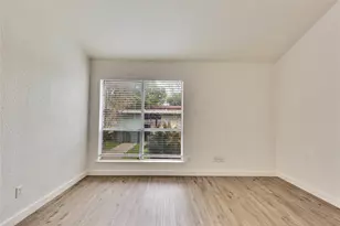 6910 Lovely Ln, Austin, TX 78744 - Photo 10