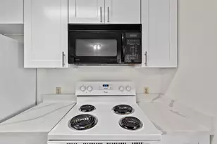 3115 Helms St, Austin, TX 78705 - Photo 14
