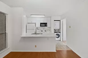 3115 Helms St, Austin, TX 78705 - Photo 12