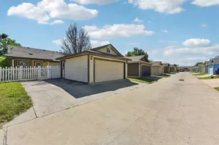 736 Gabriel Mills Dr, Round Rock, TX 78664 - Photo 18