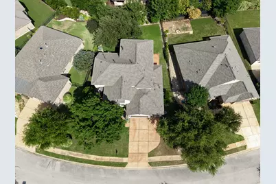 1813 Harvest Dance Drive, Leander, TX 78641 - Photo 34