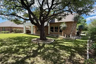 1813 Harvest Dance Dr, Leander, TX 78641 - Photo 38
