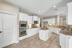 1813 Harvest Dance Dr, Leander, TX 78641 - Photo 10