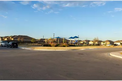 401 Abbey Lane, Lockhart, TX 78644 - Photo 20