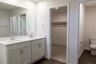 401 Abbey Ln, Lockhart, TX 78644 - Photo 10