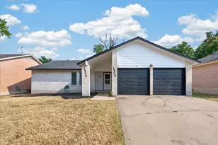 10215 Missel Thrush Dr, Austin, TX 78750 - Photo 2
