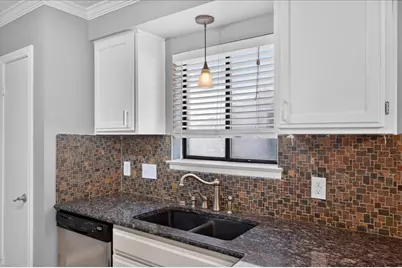 10215 Missel Thrush Drive, Austin, TX 78750 - Photo 20