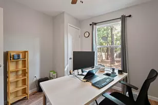 119 N Kanaio Dr, Bastrop, TX 78602 - Photo 12