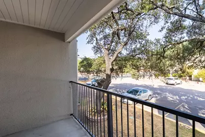 935 La Posada Drive #216, Austin, TX 78752 - Photo 4