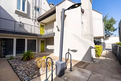 935 La Posada Drive #216, Austin, TX 78752 - Photo 2