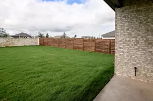 3804 Sonesta St, Lockhart, TX 78644 - Photo 22