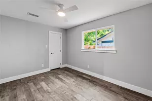 9304 Hunters Trace, Austin, TX 78758 - Photo 18