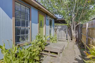 1807 Briar Hill Dr, Austin, TX 78741 - Photo 28