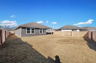 136 Short Toed Swoop, Cedar Creek, TX 78612 - Photo 36