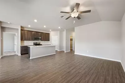 136 Short Toed Swoop, Cedar Creek, TX 78612 - Photo 16