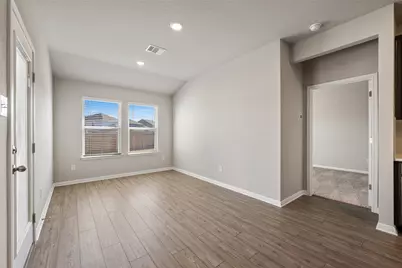 136 Short Toed Swoop, Cedar Creek, TX 78612 - Photo 18