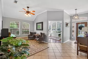 6317 Salcon Cliff Dr, Austin, TX 78749 - Photo 10