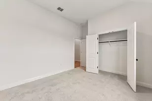 310 Treadwell Ln, Kyle, TX 78640 - Photo 8