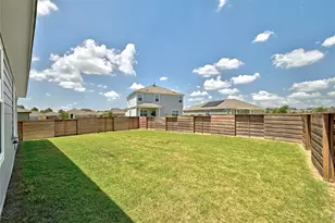 388 Barcelona, Kyle, TX 78640 - Photo 22