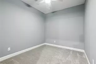 130 Creekwood Trail, Cedar Creek, TX 78612 - Photo 34