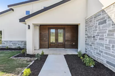 130 Creekwood Trail, Cedar Creek, TX 78612 - Photo 4