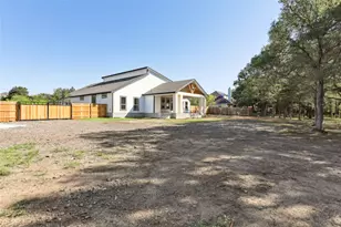 130 Creekwood Trail, Cedar Creek, TX 78612 - Photo 38