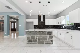 130 Creekwood Trail, Cedar Creek, TX 78612 - Photo 16