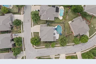 200 Lake Livingston Drive, Georgetown, TX 78628 - Photo 36